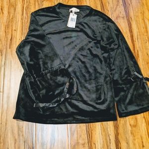 Philosophy "velvet" pullover w/ bell sleeves